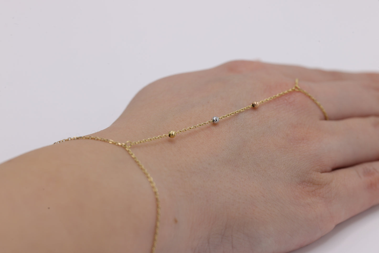 Elle Hand Chain, 18K Yellow Gold
