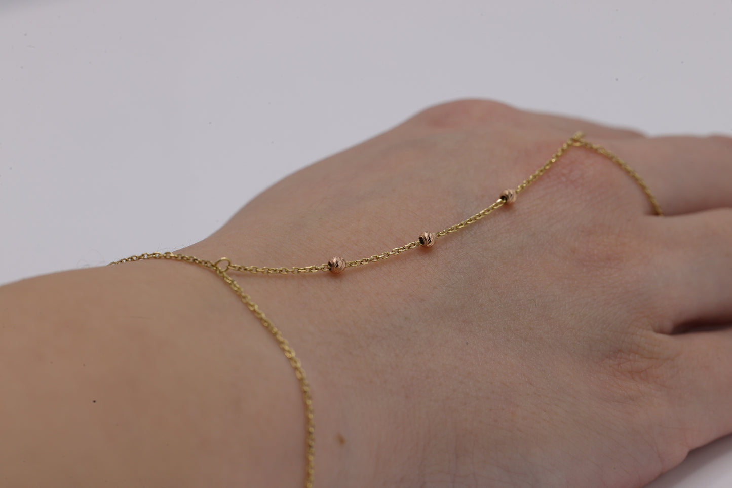 Elle Hand Chain, 18K Yellow Gold